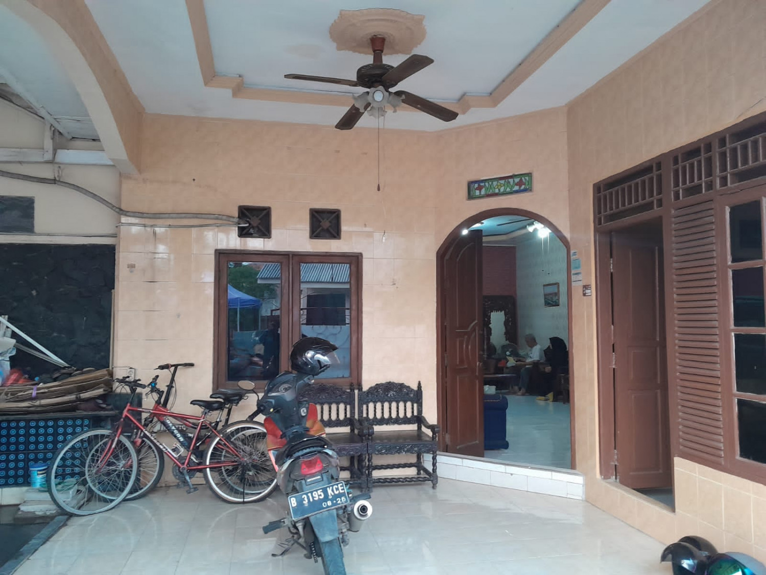 Rumah Kayuringin Bekasi.jpeg