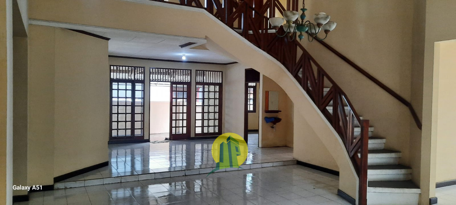 Rumah Jakarta Timur 2.jpeg