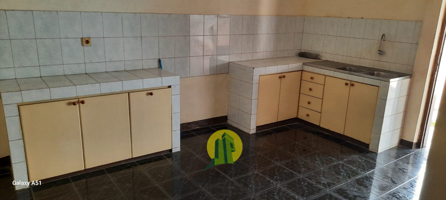Rumah Jakarta Timur 7.jpeg